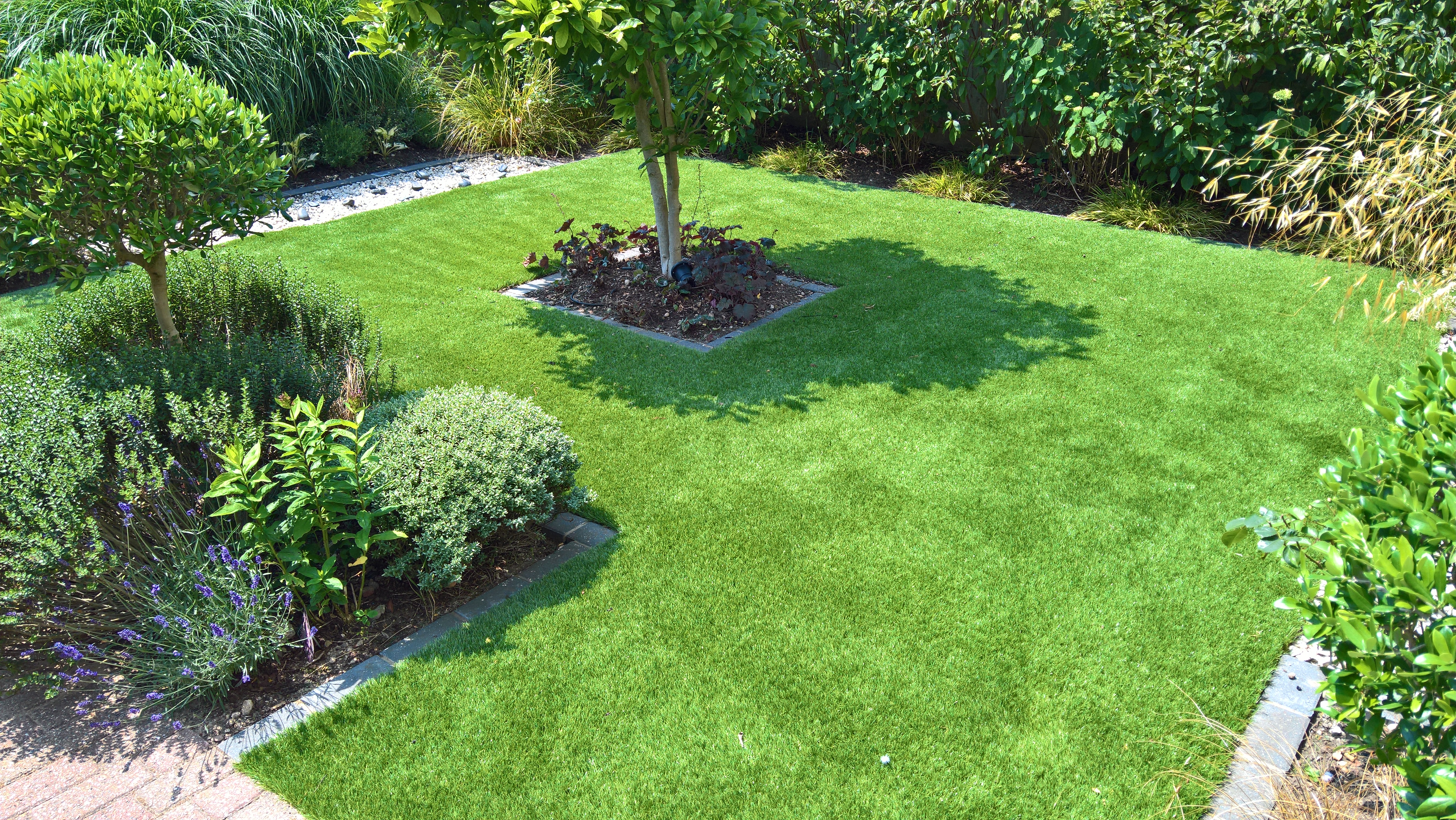 Artificial Turf Garden - Loughborough